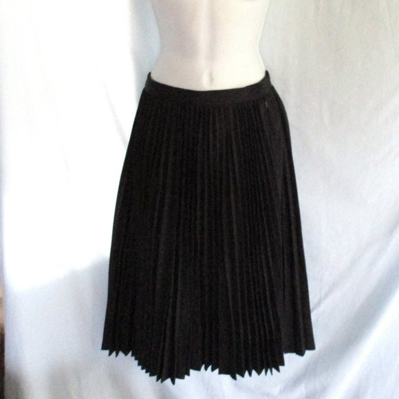 NWT NEW JUNYA WATANABLE COMME DES GARCONS PLEATED SKIRT Japan S BLACK - Picture 1 of 5